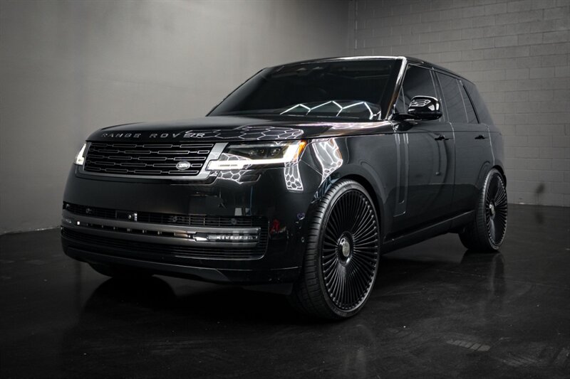2025 Land Rover Range Rover P530 SE   - Photo 1 - Huntington Beach, CA 92649