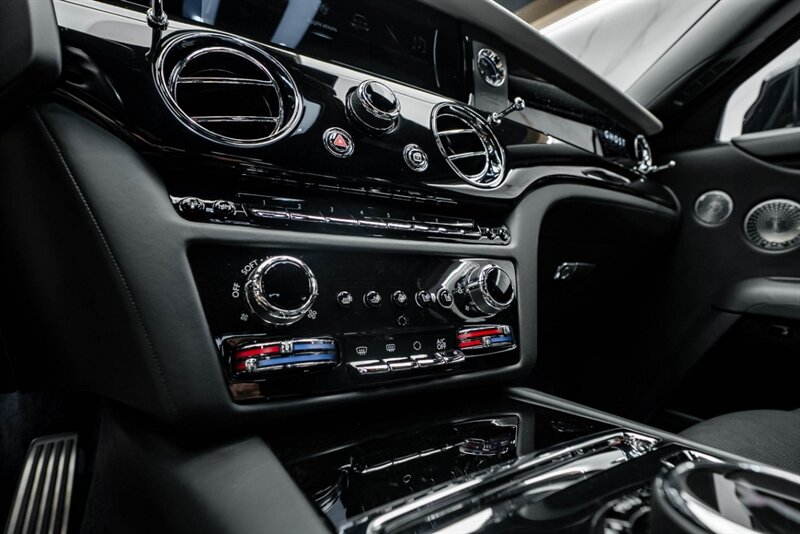 2021 Rolls-Royce Ghost - Photo 57 - Huntington Beach, CA 92649