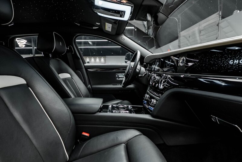 2021 Rolls-Royce Ghost - Photo 62 - Huntington Beach, CA 92649