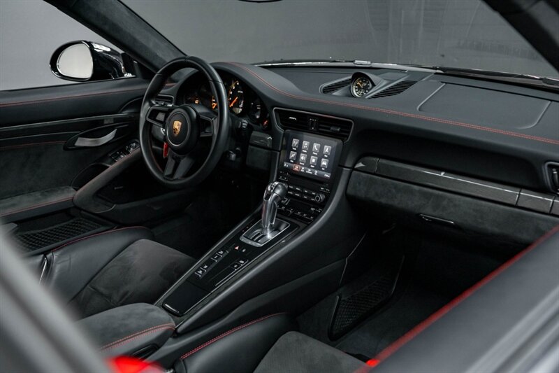 2019 Porsche 911 GT3 RS - Photo 71 - Huntington Beach, CA 92649