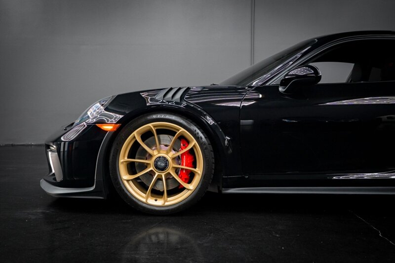 2019 Porsche 911 GT3 RS - Photo 5 - Huntington Beach, CA 92649