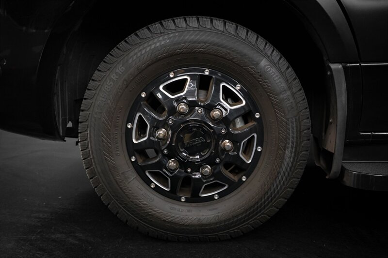 2022 Mercedes-Benz Sprinter 3500XD - Photo 11 - Huntington Beach, CA 92649