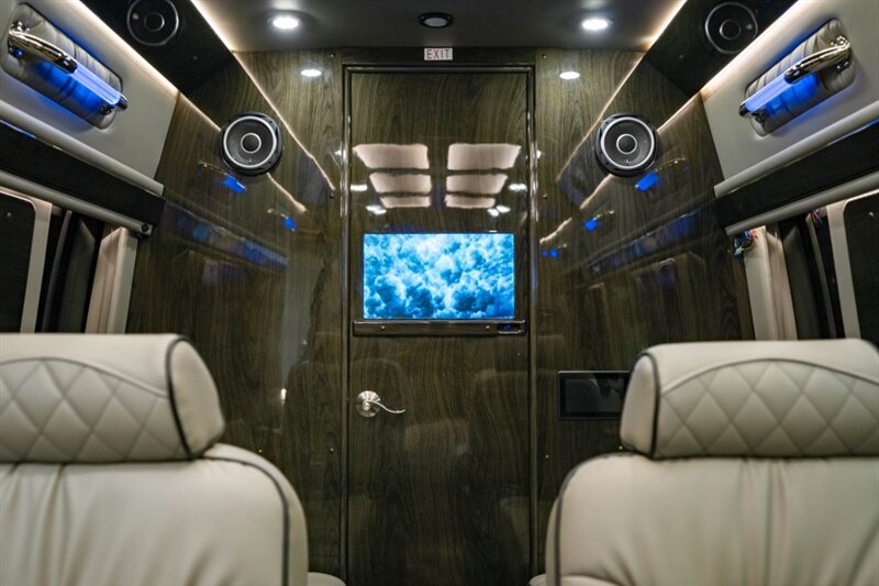 2022 Mercedes-Benz Sprinter 3500XD - Photo 60 - Huntington Beach, CA 92649