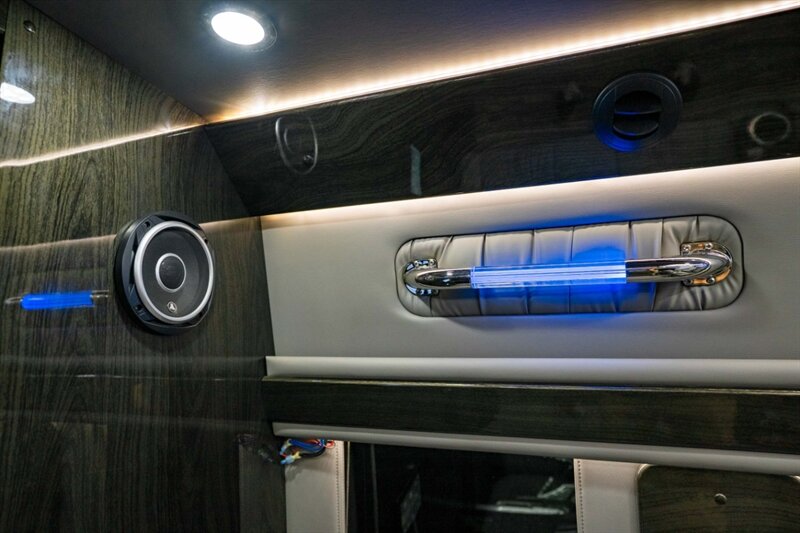 2022 Mercedes-Benz Sprinter 3500XD - Photo 65 - Huntington Beach, CA 92649