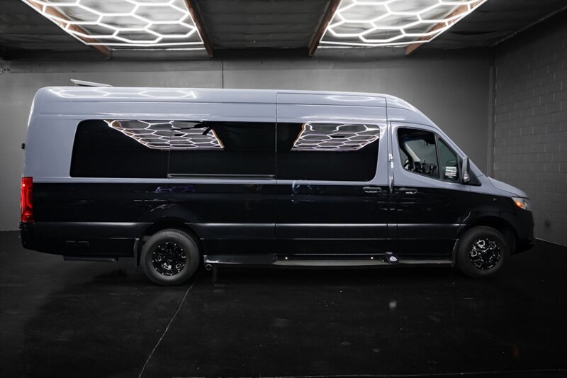 2022 Mercedes-Benz Sprinter 3500XD - Photo 79 - Huntington Beach, CA 92649