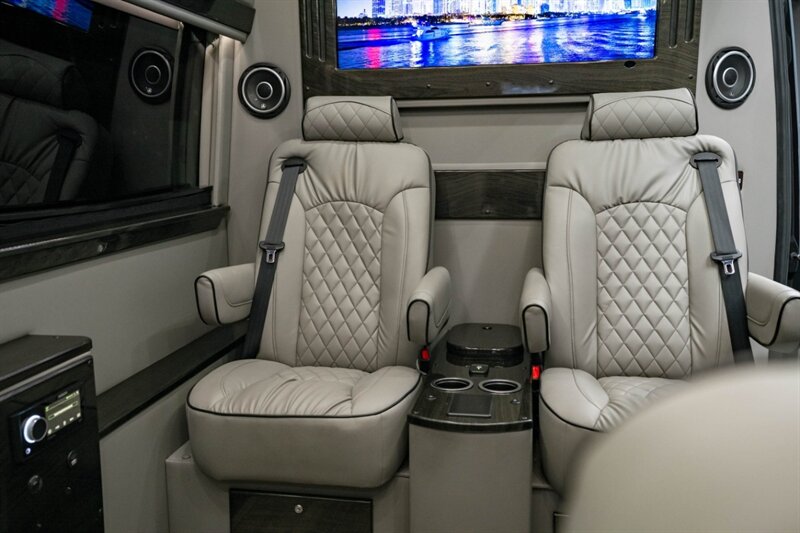 2022 Mercedes-Benz Sprinter 3500XD - Photo 46 - Huntington Beach, CA 92649