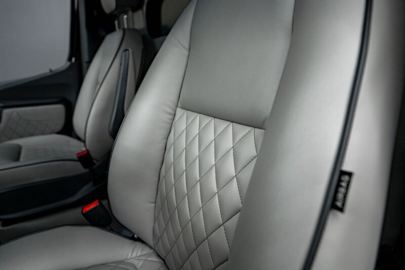2022 Mercedes-Benz Sprinter 3500XD - Photo 19 - Huntington Beach, CA 92649