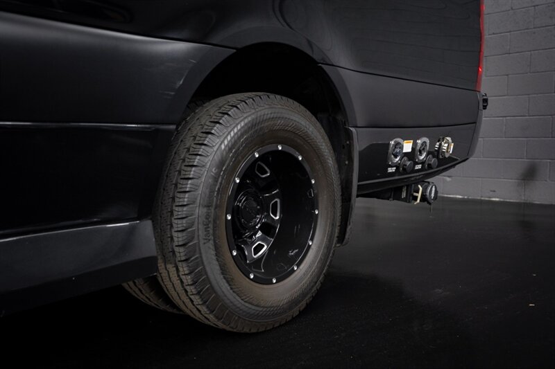 2022 Mercedes-Benz Sprinter 3500XD - Photo 12 - Huntington Beach, CA 92649