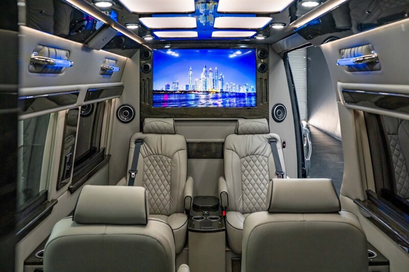 2022 Mercedes-Benz Sprinter 3500XD - Photo 74 - Huntington Beach, CA 92649