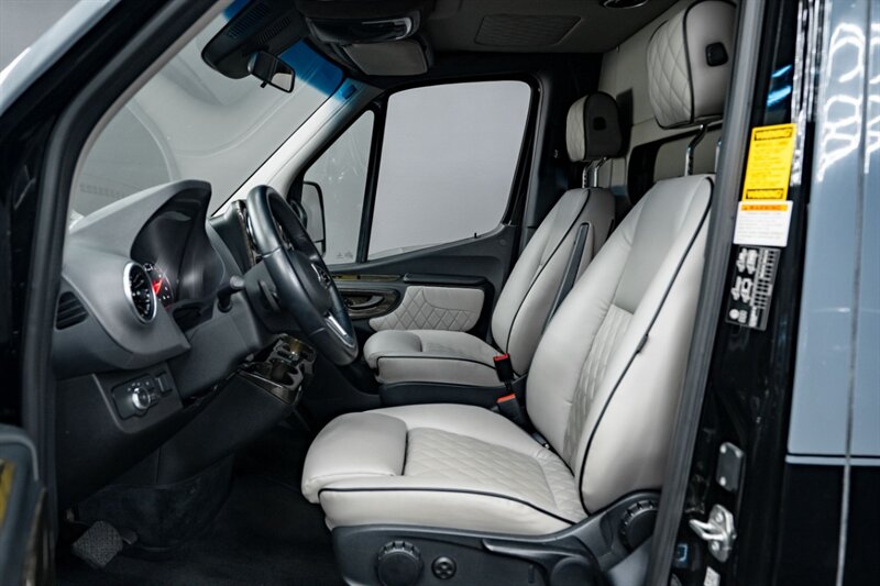 2022 Mercedes-Benz Sprinter 3500XD - Photo 16 - Huntington Beach, CA 92649