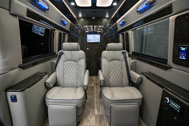 2022 Mercedes-Benz Sprinter 3500XD - Photo 54 - Huntington Beach, CA 92649