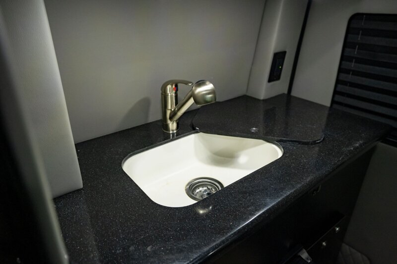 2022 Mercedes-Benz Sprinter 3500XD - Photo 67 - Huntington Beach, CA 92649