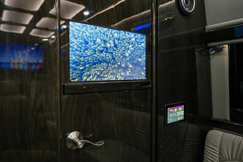 2022 Mercedes-Benz Sprinter 3500XD - Photo 64 - Huntington Beach, CA 92649
