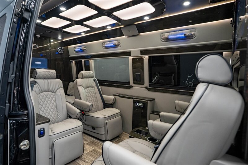 2022 Mercedes-Benz Sprinter 3500XD - Photo 36 - Huntington Beach, CA 92649