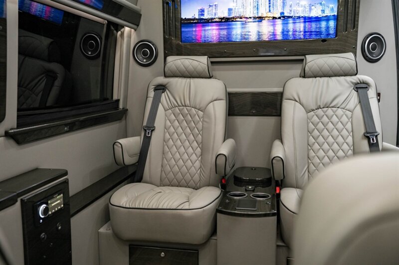 2022 Mercedes-Benz Sprinter 3500XD - Photo 40 - Huntington Beach, CA 92649