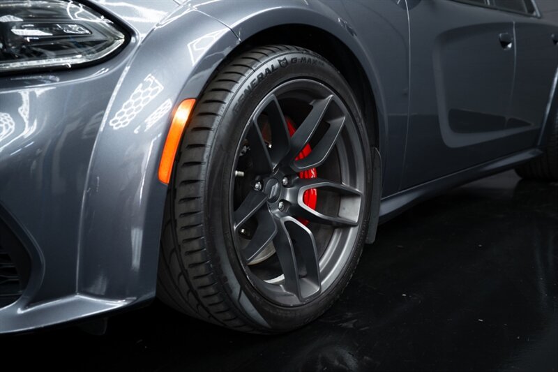 2022 Dodge Charger Scat Pack - Photo 12 - Huntington Beach, CA 92649