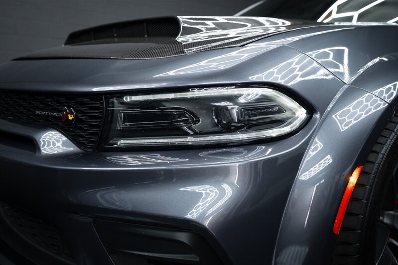 2022 Dodge Charger Scat Pack - Photo 8 - Huntington Beach, CA 92649