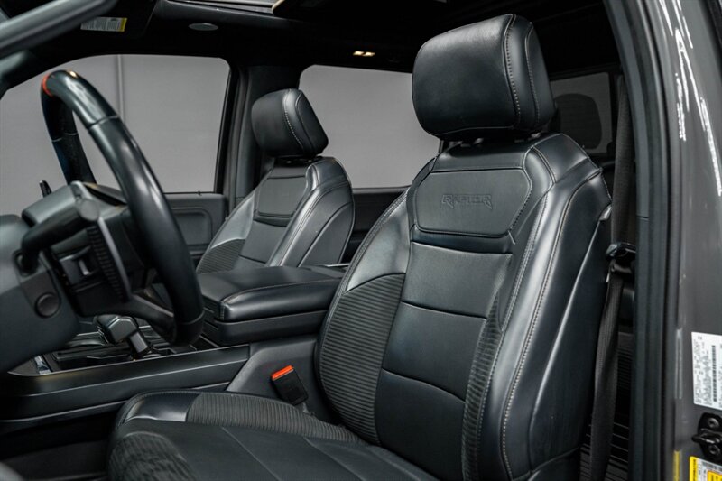 2021 Ford F-150 Raptor - Photo 19 - Huntington Beach, CA 92649
