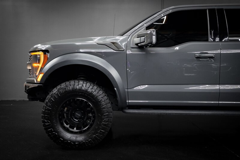 2021 Ford F-150 Raptor - Photo 4 - Huntington Beach, CA 92649