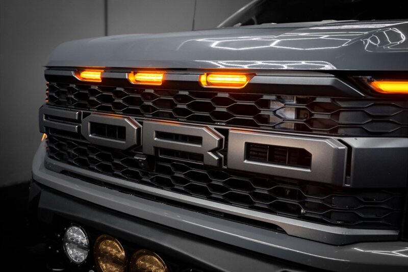 2021 Ford F-150 Raptor - Photo 9 - Huntington Beach, CA 92649