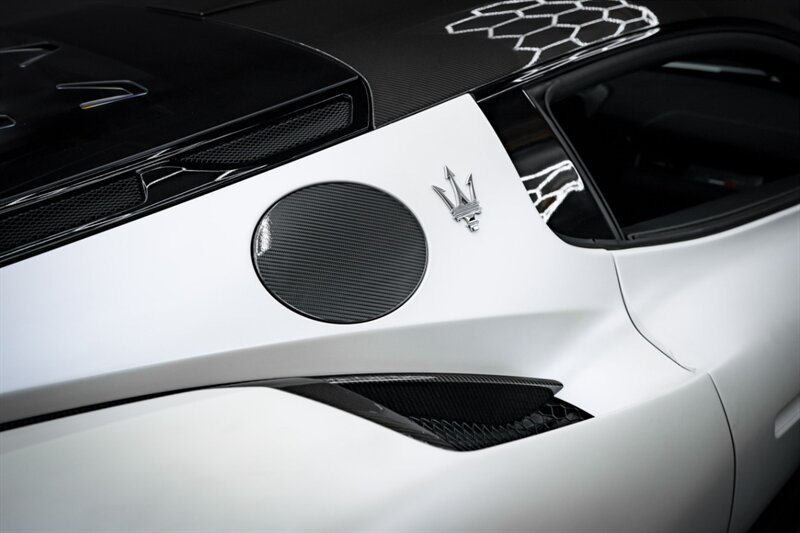 2022 Maserati MC20 ARIA - Photo 74 - Huntington Beach, CA 92649