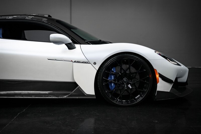 2022 Maserati MC20 ARIA - Photo 63 - Huntington Beach, CA 92649