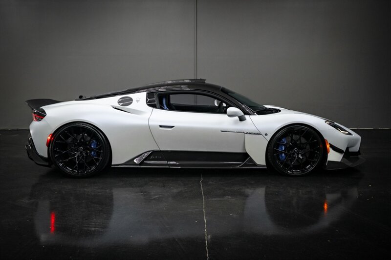 2022 Maserati MC20 ARIA - Photo 61 - Huntington Beach, CA 92649