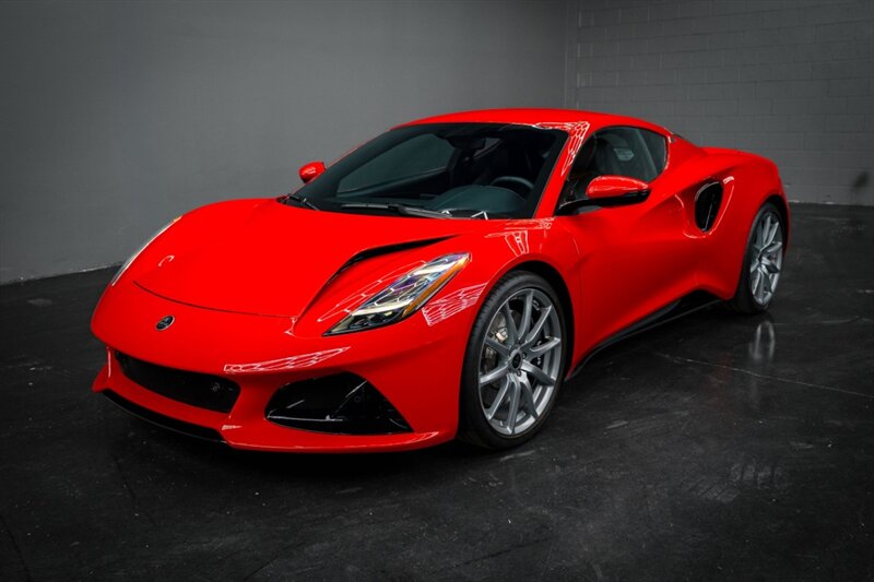 2025 Lotus Emira V6 Base   - Photo 1 - Huntington Beach, CA 92649