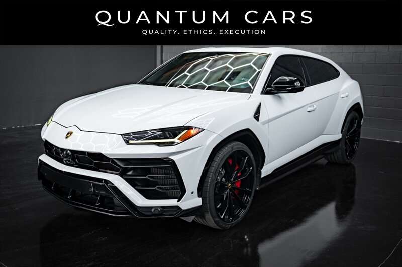 2021 Lamborghini Urus  