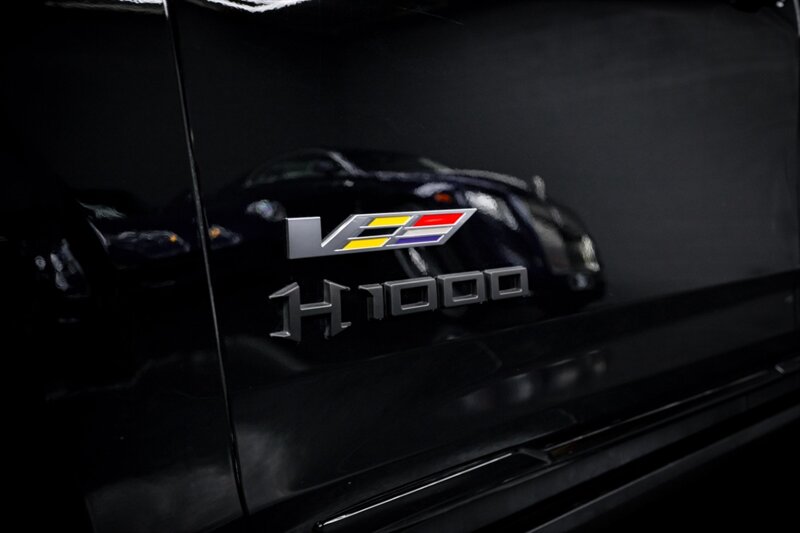 2023 Cadillac Escalade-V ESV - Photo 14 - Huntington Beach, CA 92649