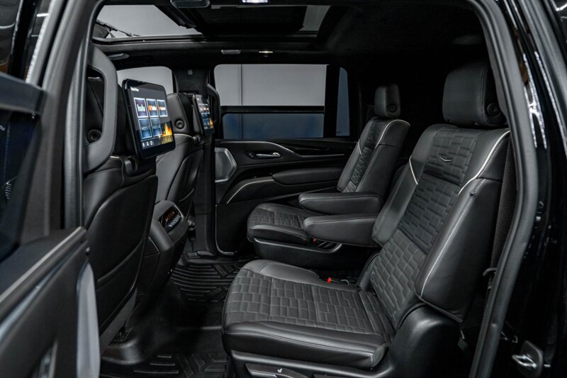 2023 Cadillac Escalade-V ESV - Photo 48 - Huntington Beach, CA 92649