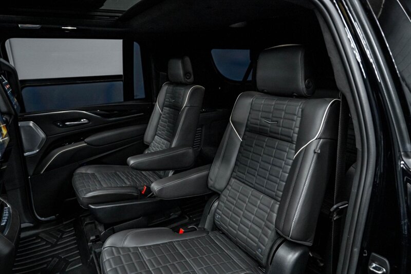 2023 Cadillac Escalade-V ESV - Photo 49 - Huntington Beach, CA 92649