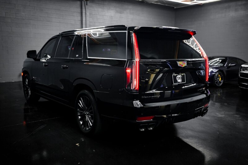 2023 Cadillac Escalade-V ESV - Photo 62 - Huntington Beach, CA 92649