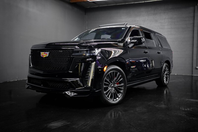 2023 Cadillac Escalade-V ESV - Photo 81 - Huntington Beach, CA 92649