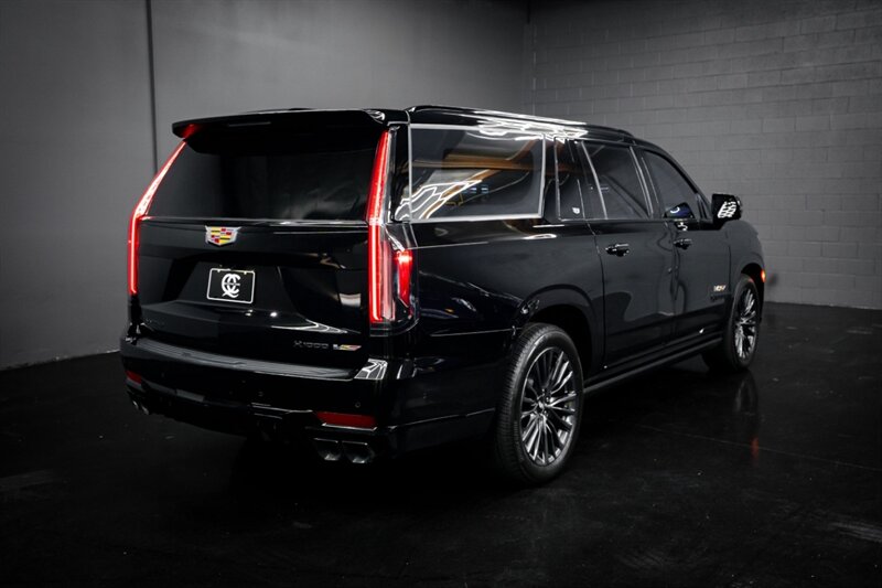 2023 Cadillac Escalade-V ESV - Photo 60 - Huntington Beach, CA 92649