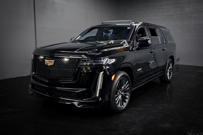 2023 Cadillac Escalade-V ESV - Photo 56 - Huntington Beach, CA 92649