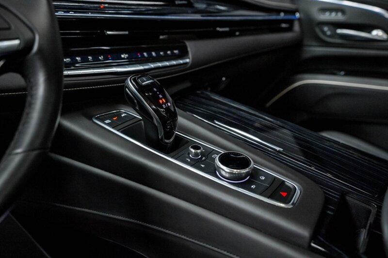 2023 Cadillac Escalade-V ESV - Photo 31 - Huntington Beach, CA 92649