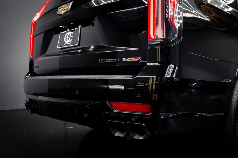 2023 Cadillac Escalade-V ESV - Photo 68 - Huntington Beach, CA 92649