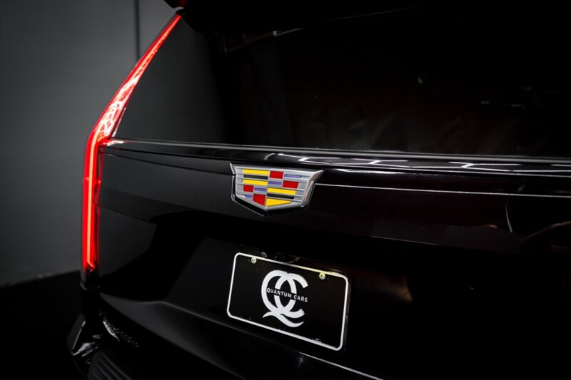 2023 Cadillac Escalade-V ESV - Photo 67 - Huntington Beach, CA 92649
