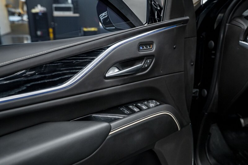 2023 Cadillac Escalade-V ESV - Photo 37 - Huntington Beach, CA 92649