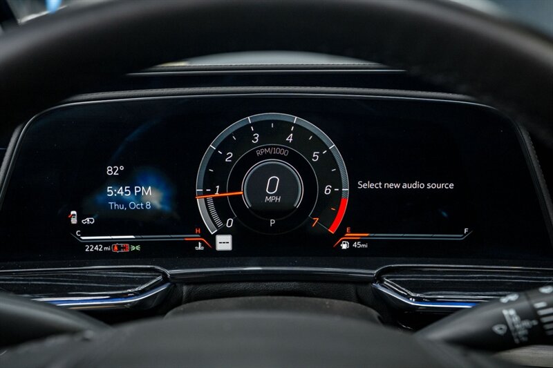 2023 Cadillac Escalade-V ESV - Photo 25 - Huntington Beach, CA 92649