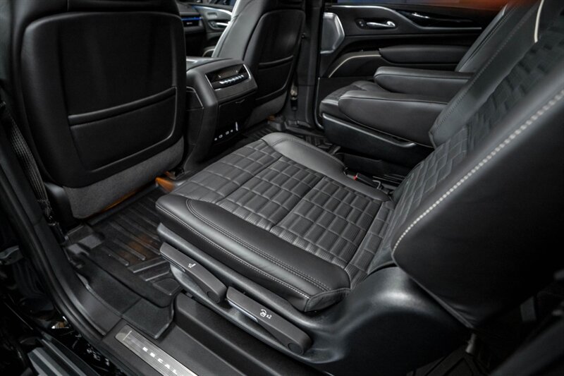 2023 Cadillac Escalade-V ESV - Photo 51 - Huntington Beach, CA 92649
