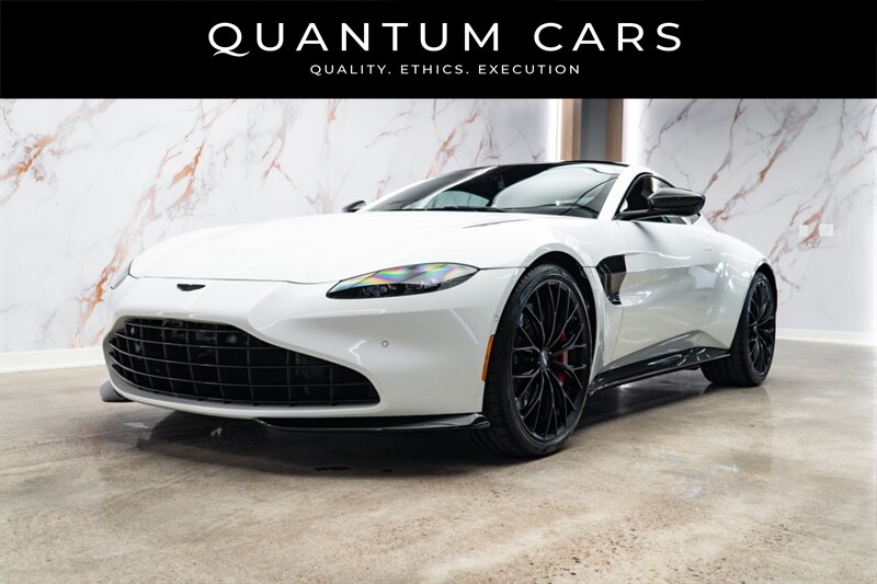 2023 Aston Martin Vantage V8  