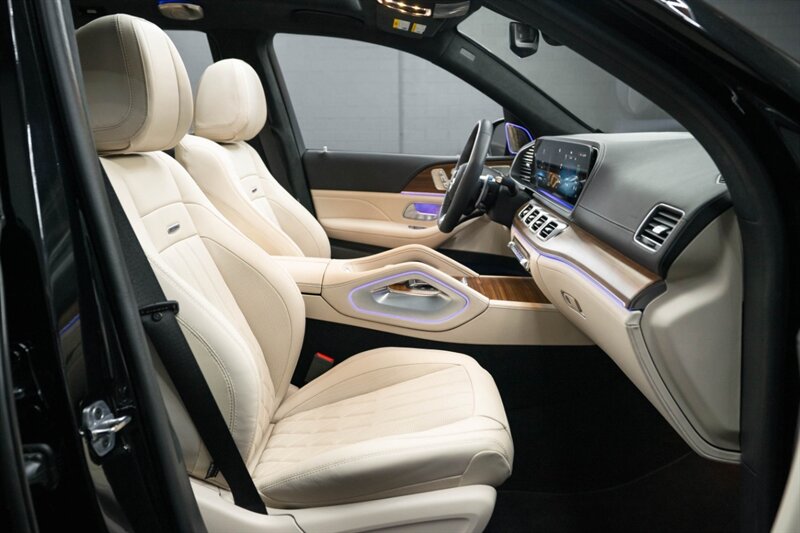 2024 Mercedes-Benz AMG GLS 63 - Photo 15 - Huntington Beach, CA 92649
