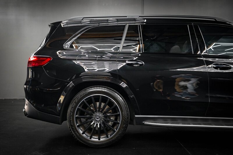 2024 Mercedes-Benz AMG GLS 63 - Photo 10 - Huntington Beach, CA 92649
