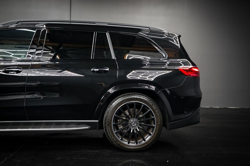2024 Mercedes-Benz AMG GLS 63 - Photo 4 - Huntington Beach, CA 92649