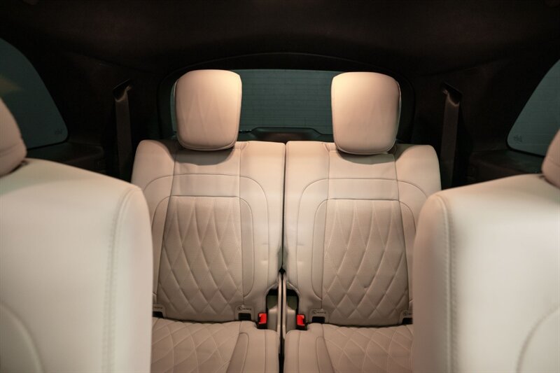 2024 Mercedes-Benz AMG GLS 63 - Photo 23 - Huntington Beach, CA 92649