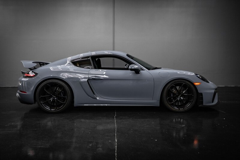 2023 Porsche 718 Cayman GT4 - Photo 57 - Huntington Beach, CA 92649