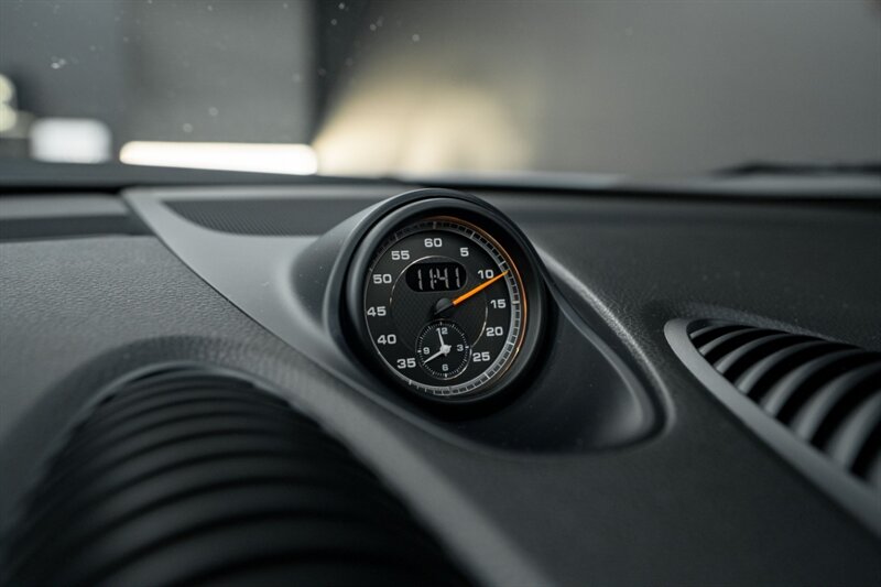 2023 Porsche 718 Cayman GT4 - Photo 36 - Huntington Beach, CA 92649