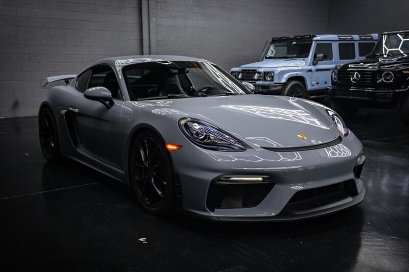 2023 Porsche 718 Cayman GT4 - Photo 3 - Huntington Beach, CA 92649